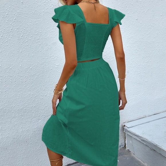 Boho mint Green V Neck Twist Ruffle Crop Top Skirt Set - Picture 4 of 9